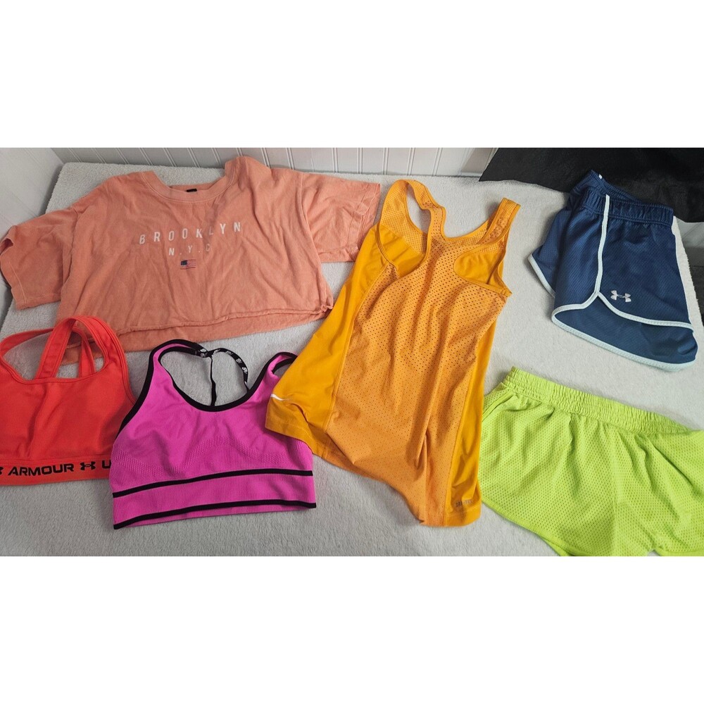 Workout Clothes Bundle-9 Items - image 3